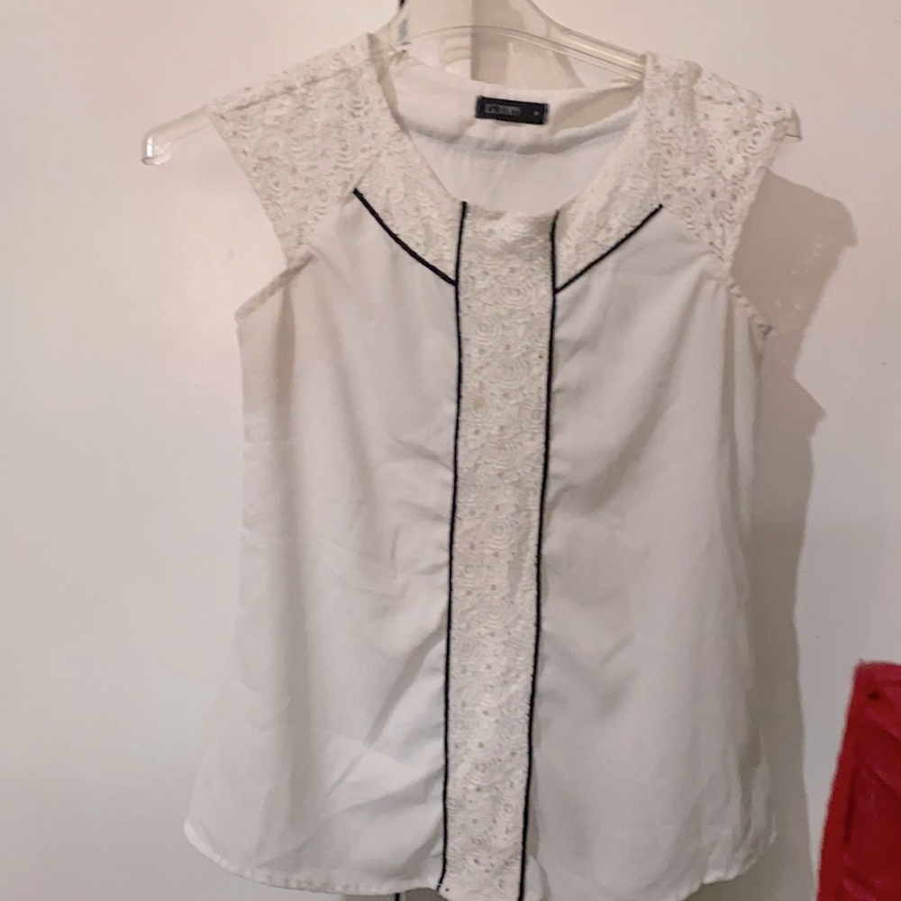 White/Black Shirt
